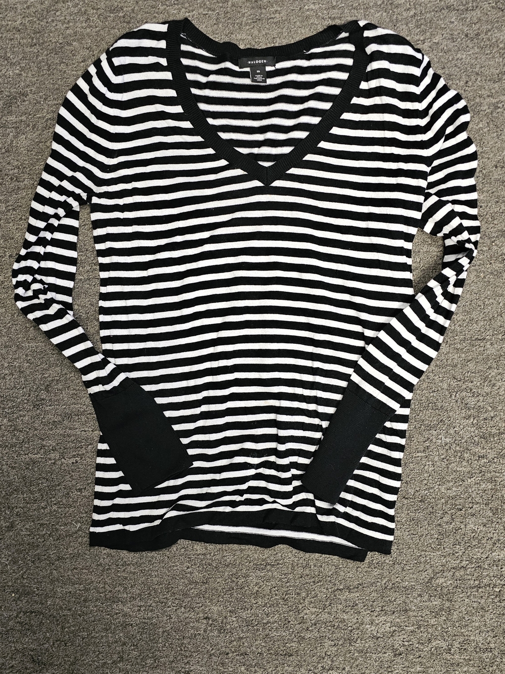 Halogen Black & White Striped V-Neck Long Sleeve Sweater